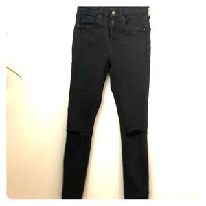 Topshop Jamie black ripped jeans